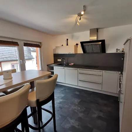 Weincafe Korkenzieher Tatil Evi Briedel