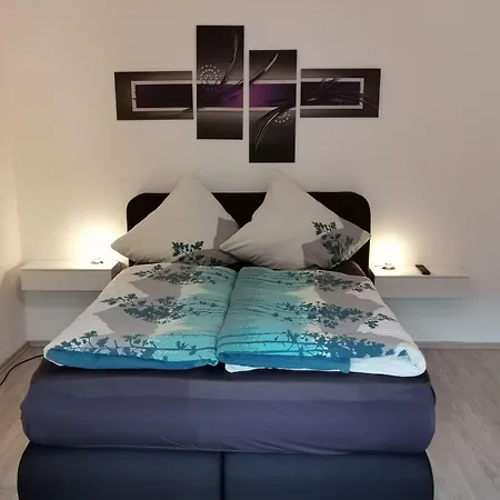 Weincafe Korkenzieher Tatil Evi *