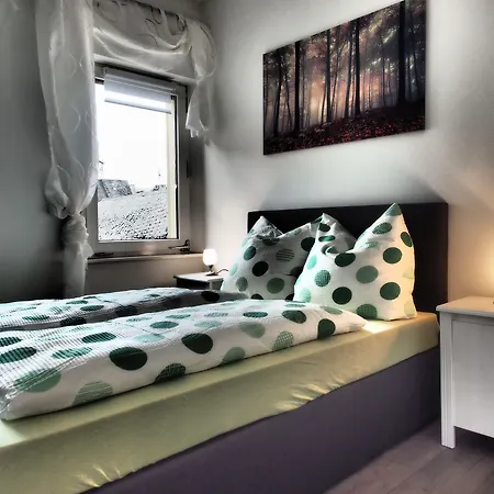 Weincafe Korkenzieher Tatil Evi Briedel