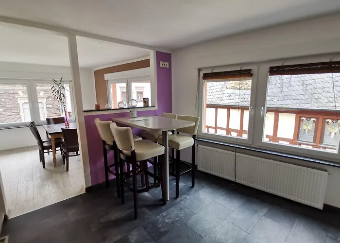 Weincafe Korkenzieher Holiday home Briedel